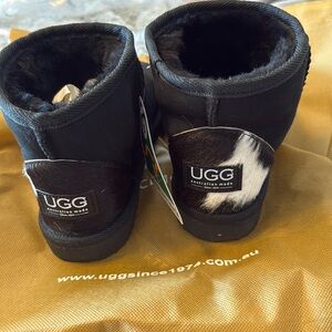 NWT  UGG Australian made boots